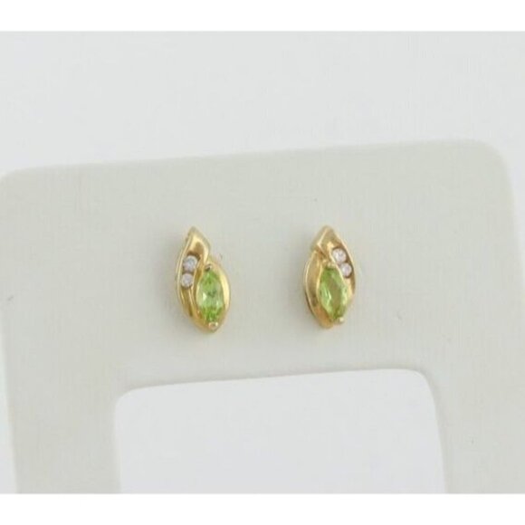 10k Yellow Gold Natural Peridot and Cubic Zirconia Earrings Stud Post - Picture 4 of 8